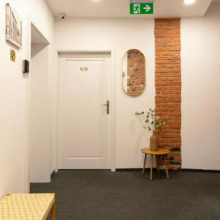 Kazimierz Parking - By Staymoovers * 克拉科夫