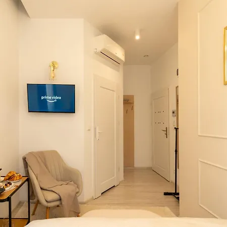 Hotel Kazimierz Parking - By Staymoovers *