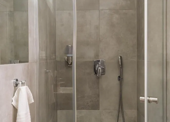 Kazimierz Parking - By Staymoovers