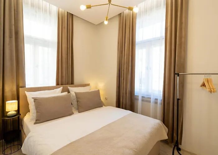 Kazimierz Parking - By Staymoovers Otel *