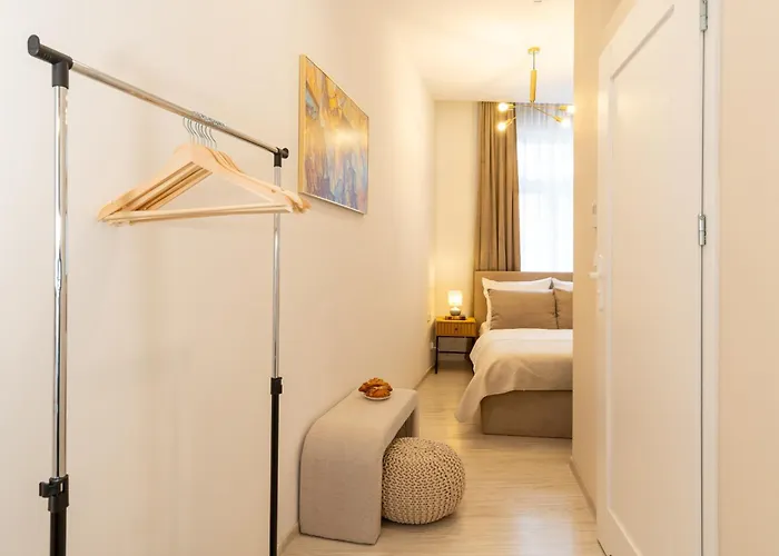 Kazimierz Parking - By Staymoovers Krakow