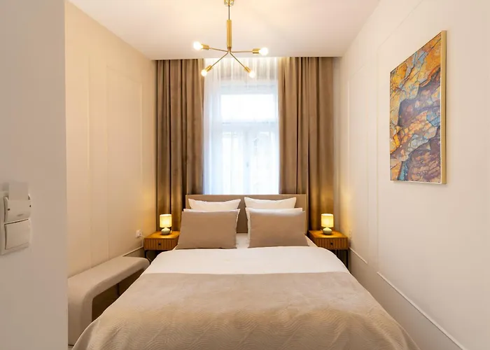 Kazimierz Parking - By Staymoovers *